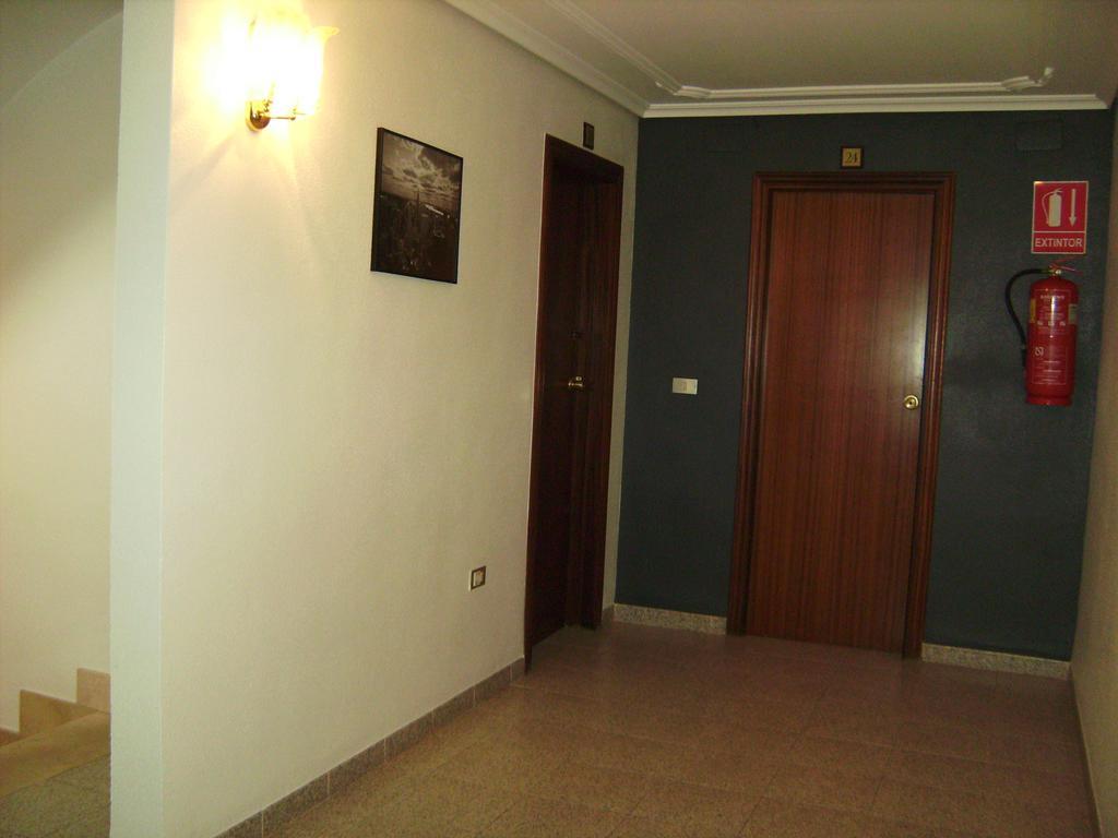Pension Miami Almazora Exterior photo