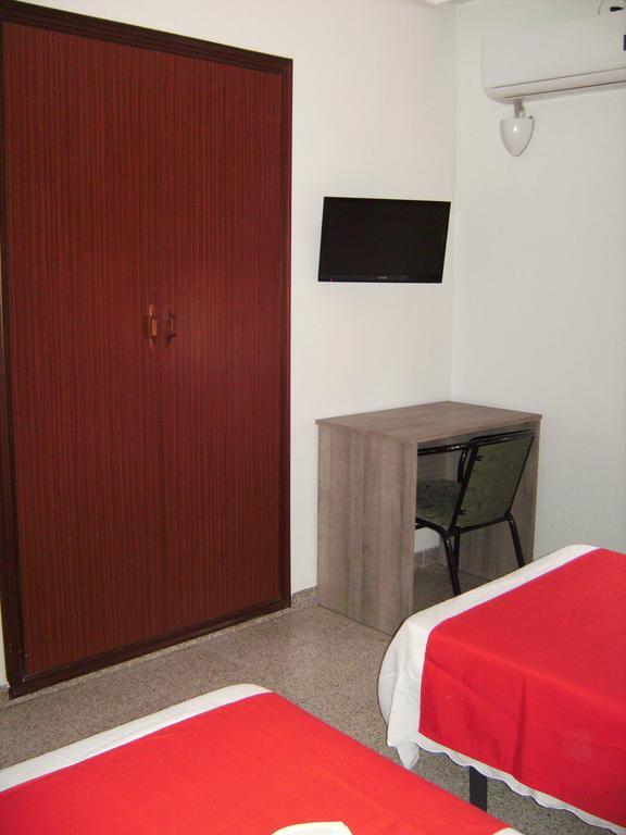 Pension Miami Almazora Room photo